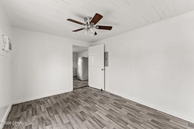 235 Central Avenue, Panama City, FL 32401