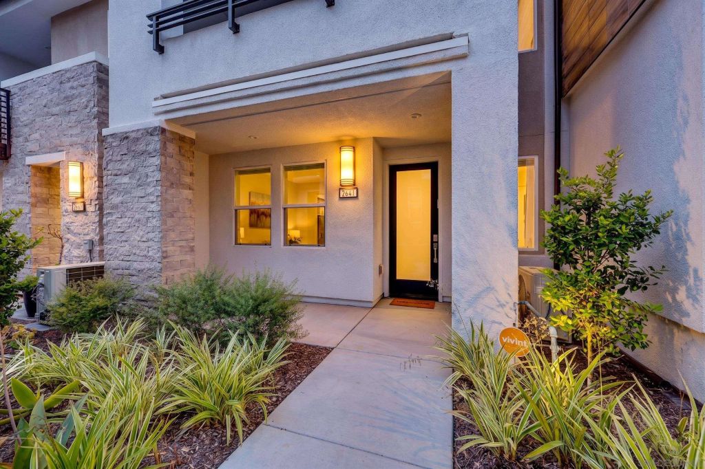2641 Everly Dr, San Diego, CA 92108