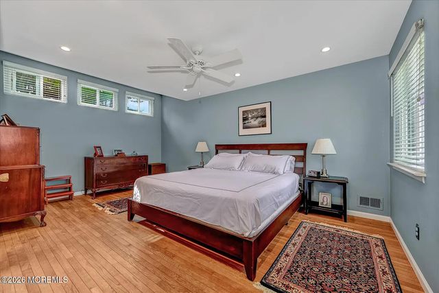 13 Helene Court, Tinton Falls, NJ 07724