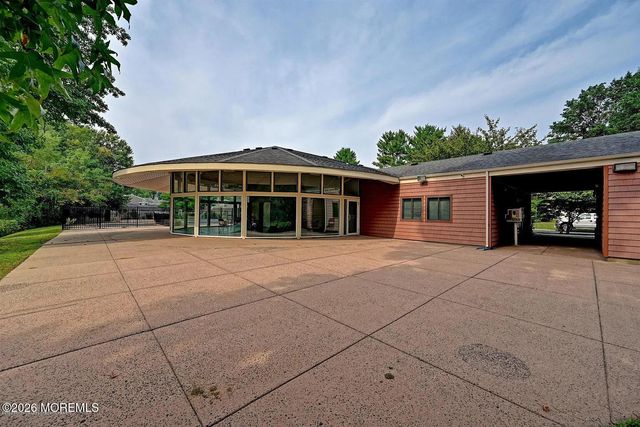 13 Helene Court, Tinton Falls, NJ 07724