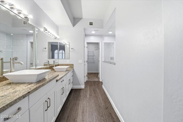 5015 E CHEYENNE Drive 17, Phoenix, AZ 85044