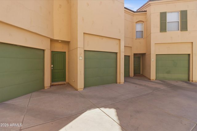 5015 E CHEYENNE Drive 17, Phoenix, AZ 85044