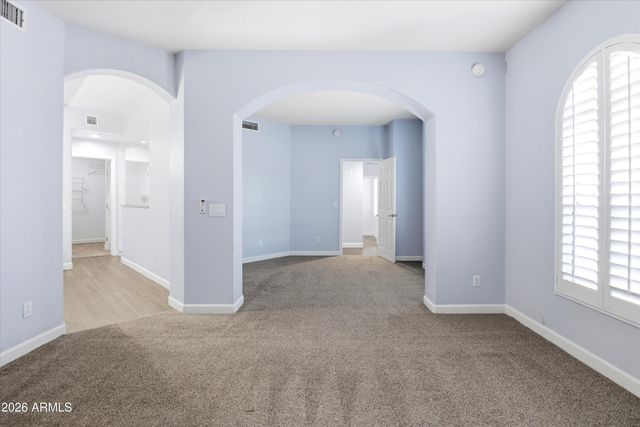 5015 E CHEYENNE Drive 17, Phoenix, AZ 85044