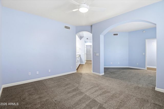 5015 E CHEYENNE Drive 17, Phoenix, AZ 85044