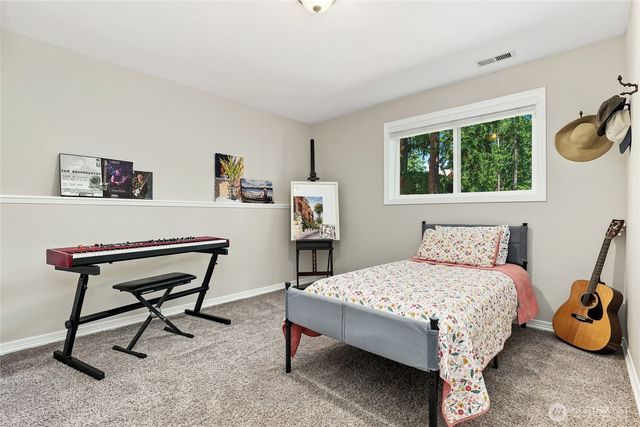 16242 NE 30th Street, Bellevue, WA 98008
