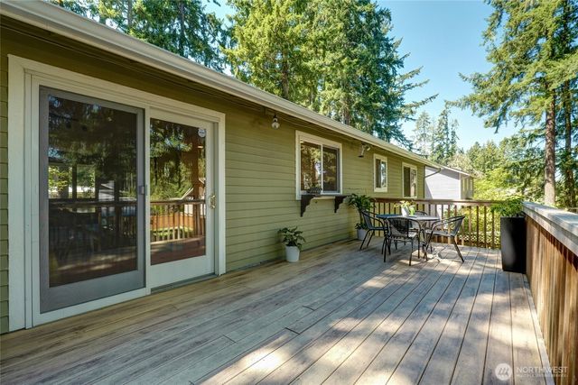 16242 NE 30th Street, Bellevue, WA 98008