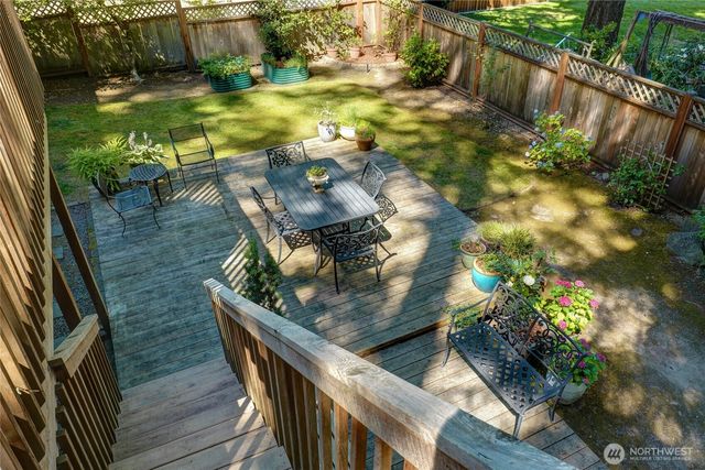 16242 NE 30th Street, Bellevue, WA 98008