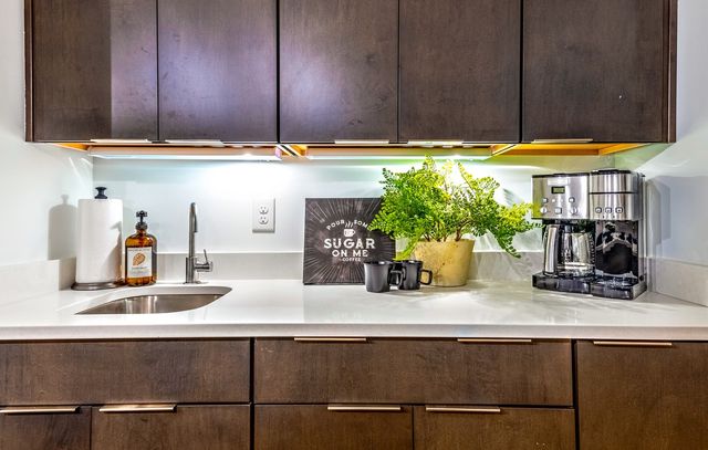 611 27th Ave, N, Nashville, TN 37209