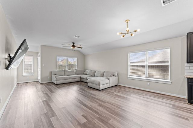 31502 Kailua Drive, Hockley, TX 77447