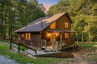 137 Ridge Crest Court, Ellijay, GA 30540