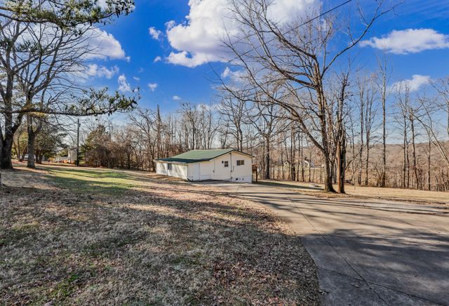 3419 Halliburton Cir, Palmyra, TN 37142