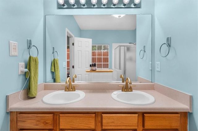 4935 Oak Meadow Lane, Oakwood, GA 30566