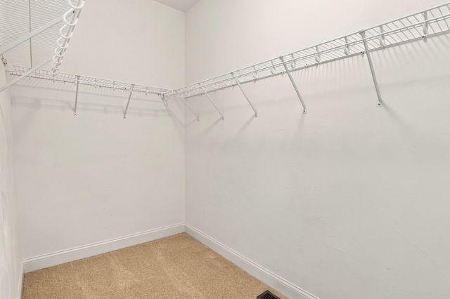1 Hawthorne Path 1, Milford, MA 01757