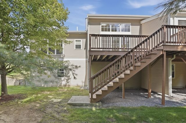 1 Hawthorne Path 1, Milford, MA 01757
