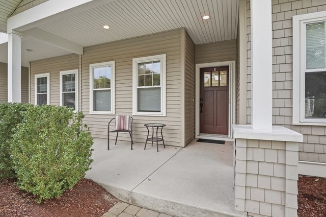 1 Hawthorne Path 1, Milford, MA 01757