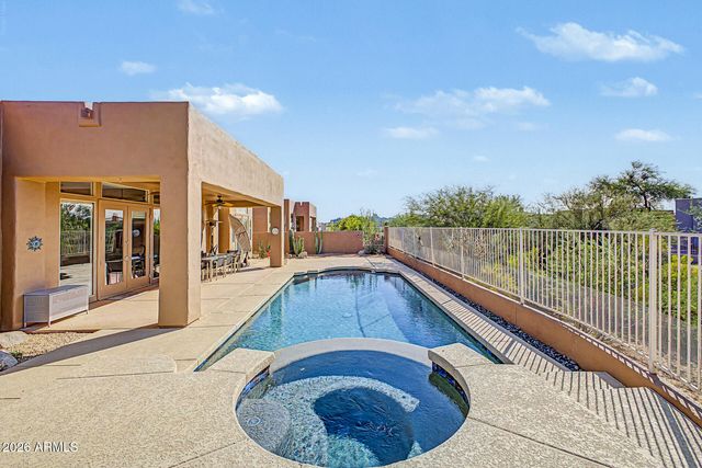 11156 E DALE Lane, Scottsdale, AZ 85262
