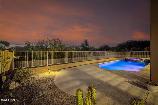 11156 E DALE Lane, Scottsdale, AZ 85262