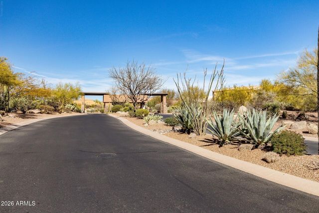 11156 E DALE Lane, Scottsdale, AZ 85262