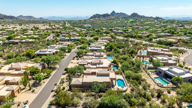 11156 E DALE Lane, Scottsdale, AZ 85262