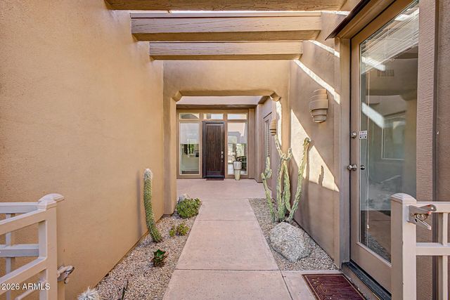 11156 E DALE Lane, Scottsdale, AZ 85262
