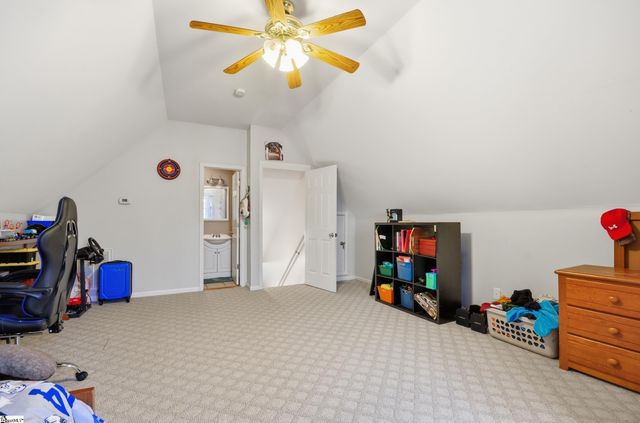 1080 Corie Crest Drive, Boiling Springs, SC 29316