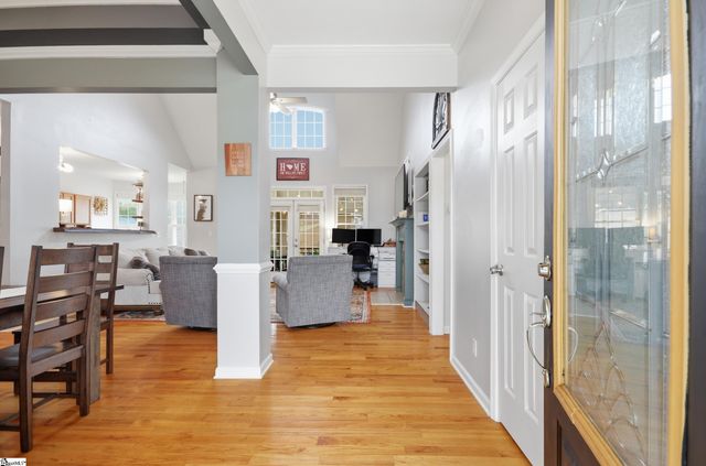 1080 Corie Crest Drive, Boiling Springs, SC 29316