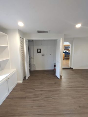 322 Nottingham Road, Lexington, KY 40517