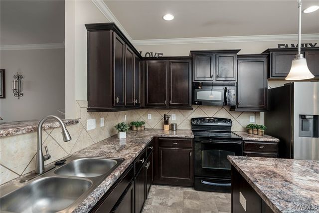 1252 Maxwell, Tuscaloosa, AL 35405