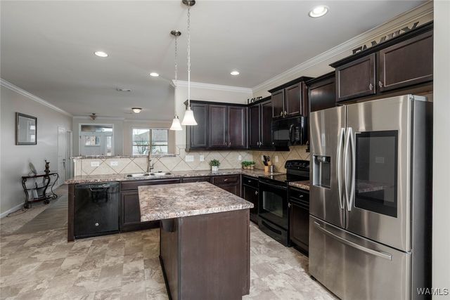 1252 Maxwell, Tuscaloosa, AL 35405