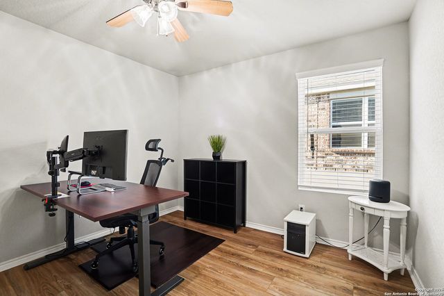 238 Holland Park, Schertz, TX 78108