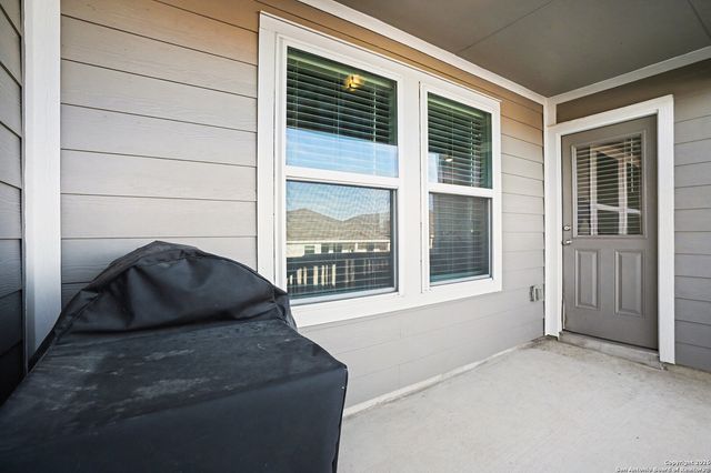 238 Holland Park, Schertz, TX 78108