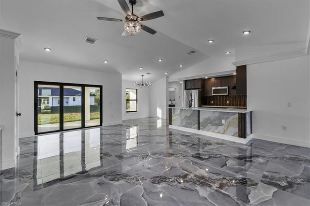 4017 36th ST SW, Lehigh Acres, FL 33976