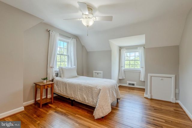 2018 N QUANTICO ST, Arlington, VA 22205