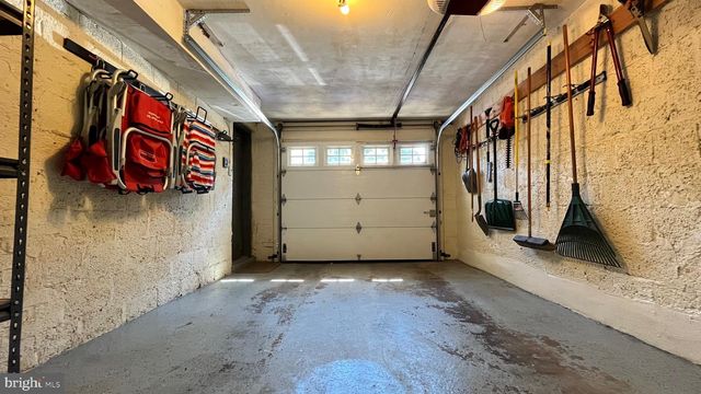 2018 N QUANTICO ST, Arlington, VA 22205