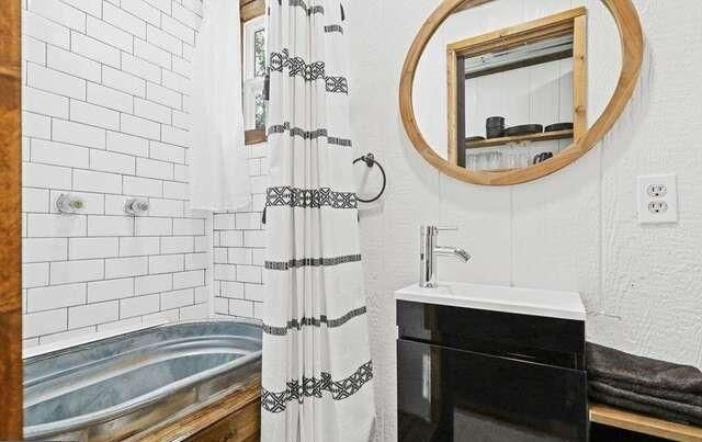 465 White Oak Circle, Blue Ridge, GA 30513