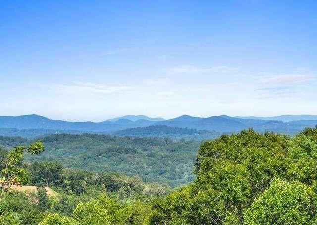 465 White Oak Circle, Blue Ridge, GA 30513