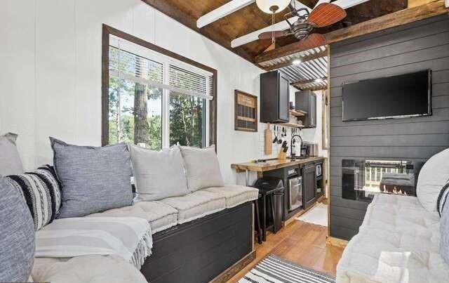 465 White Oak Circle, Blue Ridge, GA 30513