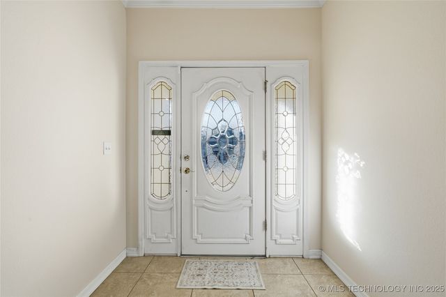 19621 E 39th Street S, Broken Arrow, OK 74014