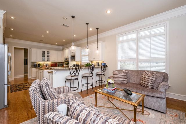 30 Alba Lane, Little Rock, AR 72223