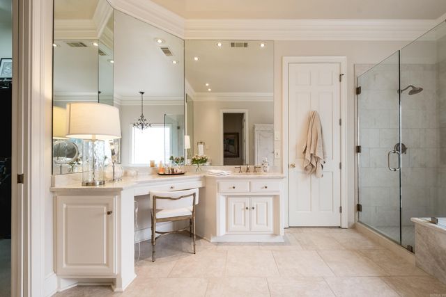 30 Alba Lane, Little Rock, AR 72223