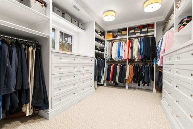 66 Montrose St, Newton, MA 02458