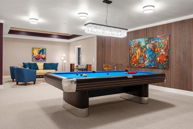 66 Montrose St, Newton, MA 02458