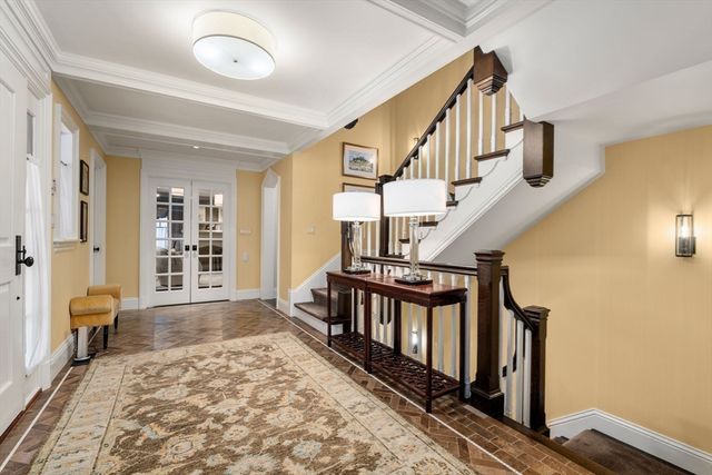 66 Montrose St, Newton, MA 02458