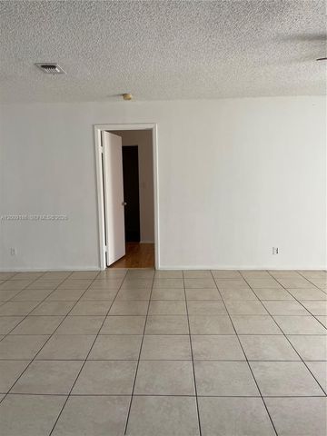 11211 W Atlantic Blvd 102, Coral Springs, FL 33071