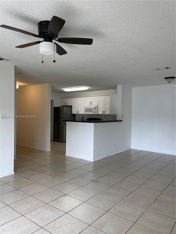 11211 W Atlantic Blvd 102, Coral Springs, FL 33071