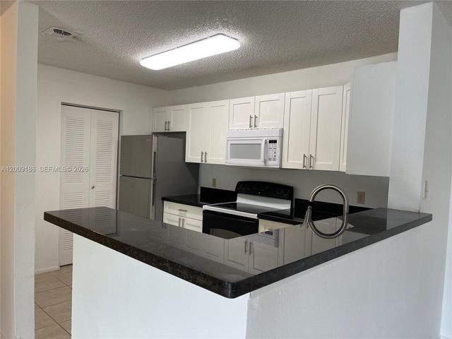 11211 W Atlantic Blvd 102, Coral Springs, FL 33071