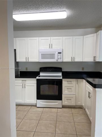 11211 W Atlantic Blvd 102, Coral Springs, FL 33071