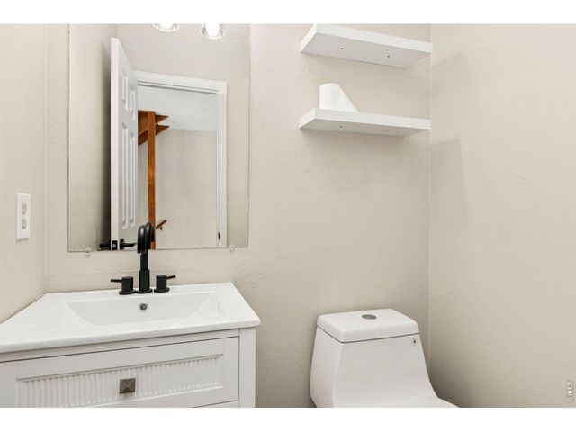 3200 Azalea Dr F-1, Fort Collins, CO 80526