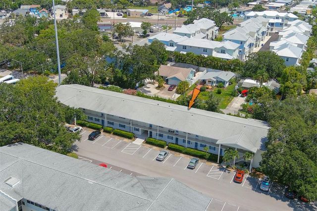 500 GLENNES LANE 206, Dunedin, FL 34698