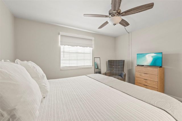 500 GLENNES LANE 206, Dunedin, FL 34698